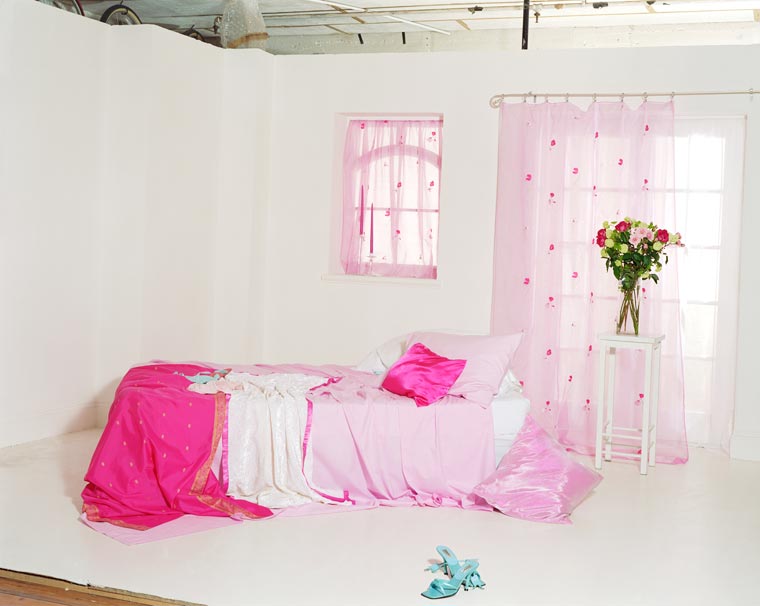 Empty Porn sets, Messy bed set